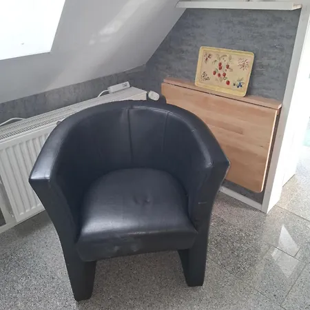 No 6 Fuer Radtouristen Und Geschaeftsreisende Mit Eigenem Bad Im Dg *